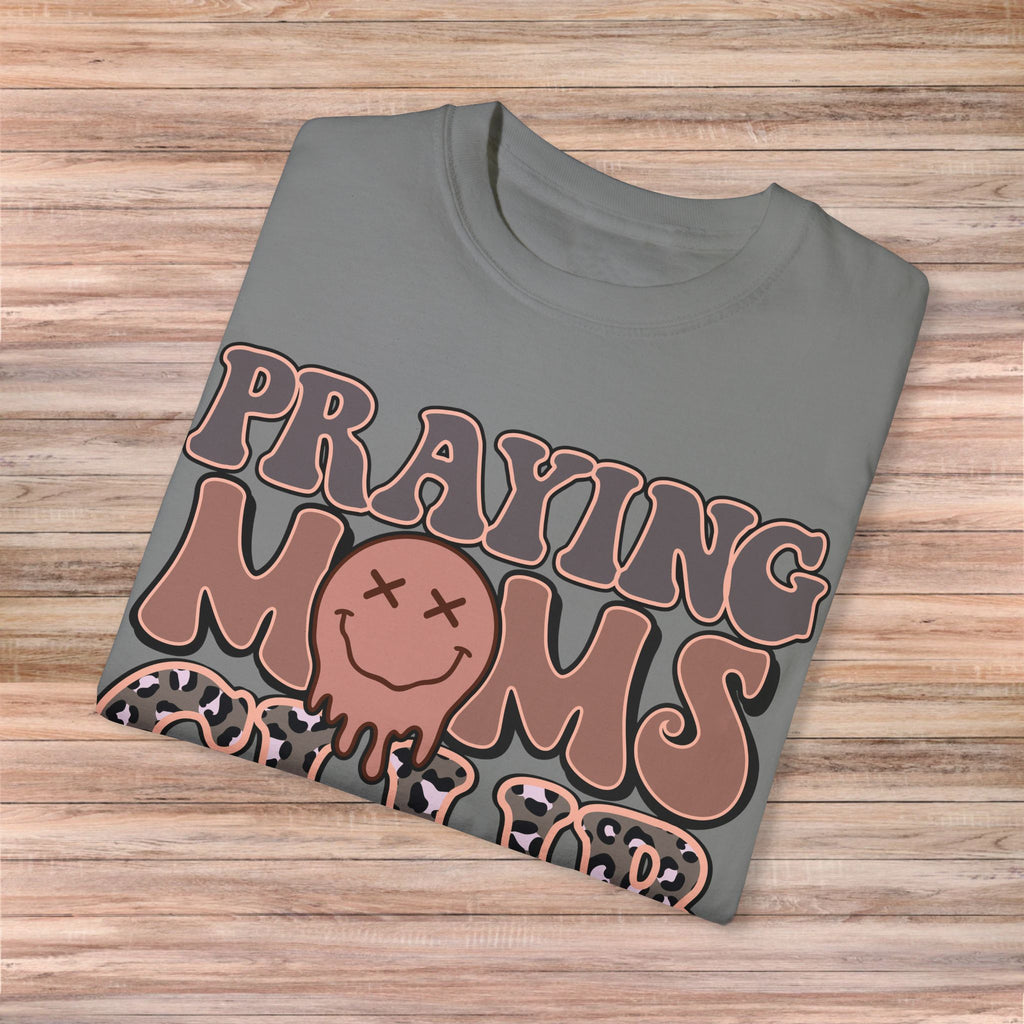Praying Moms Club T-shirt