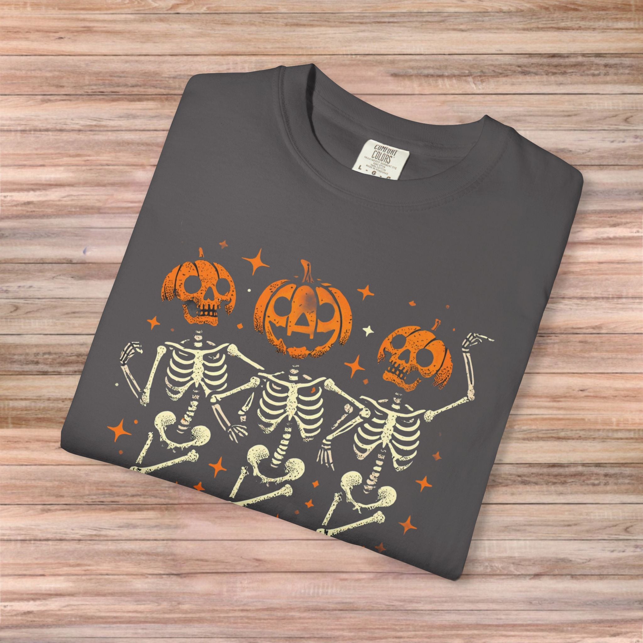 Pumpkin Skeleton Friends Tshirt