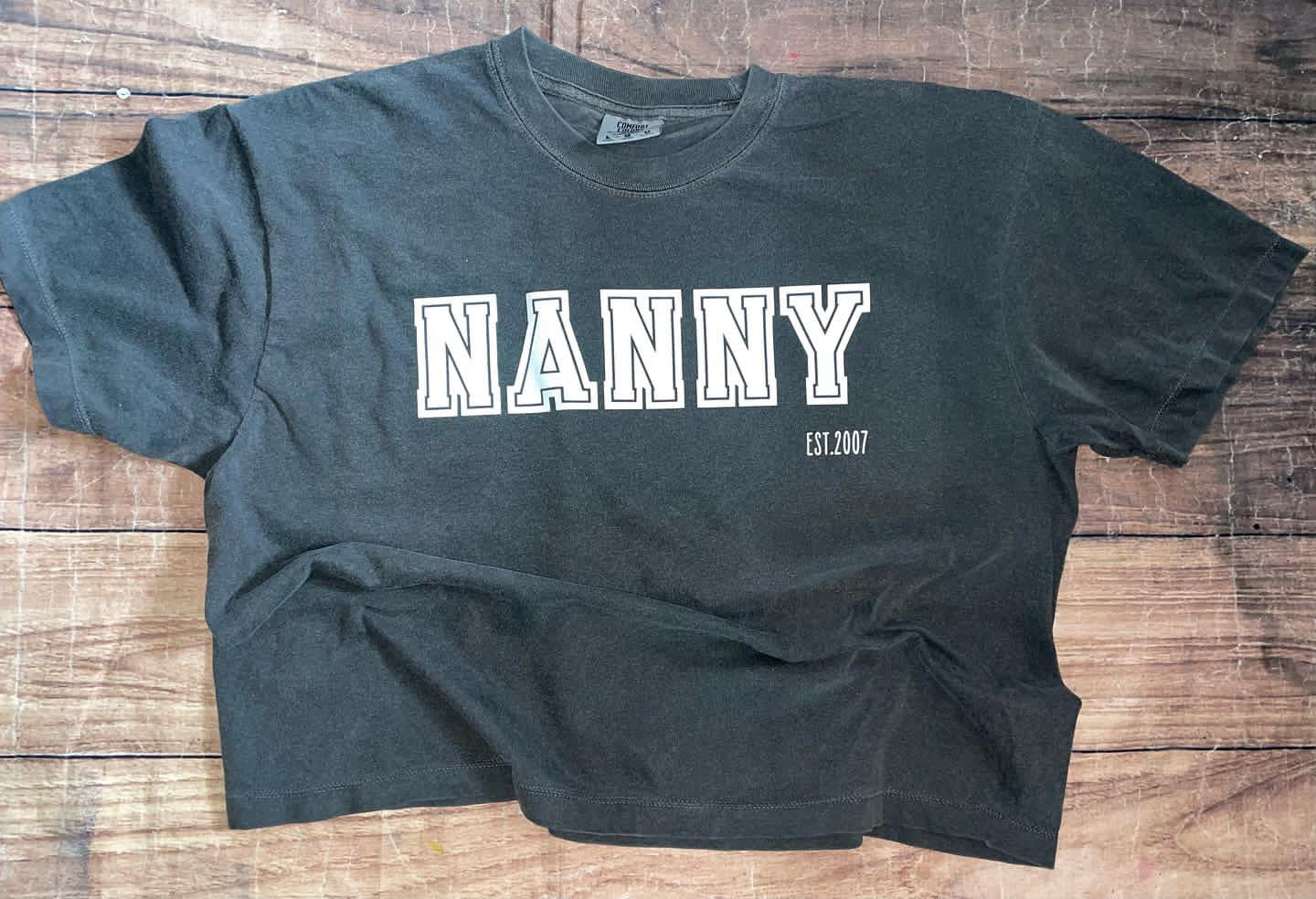 NANNY Tshirt